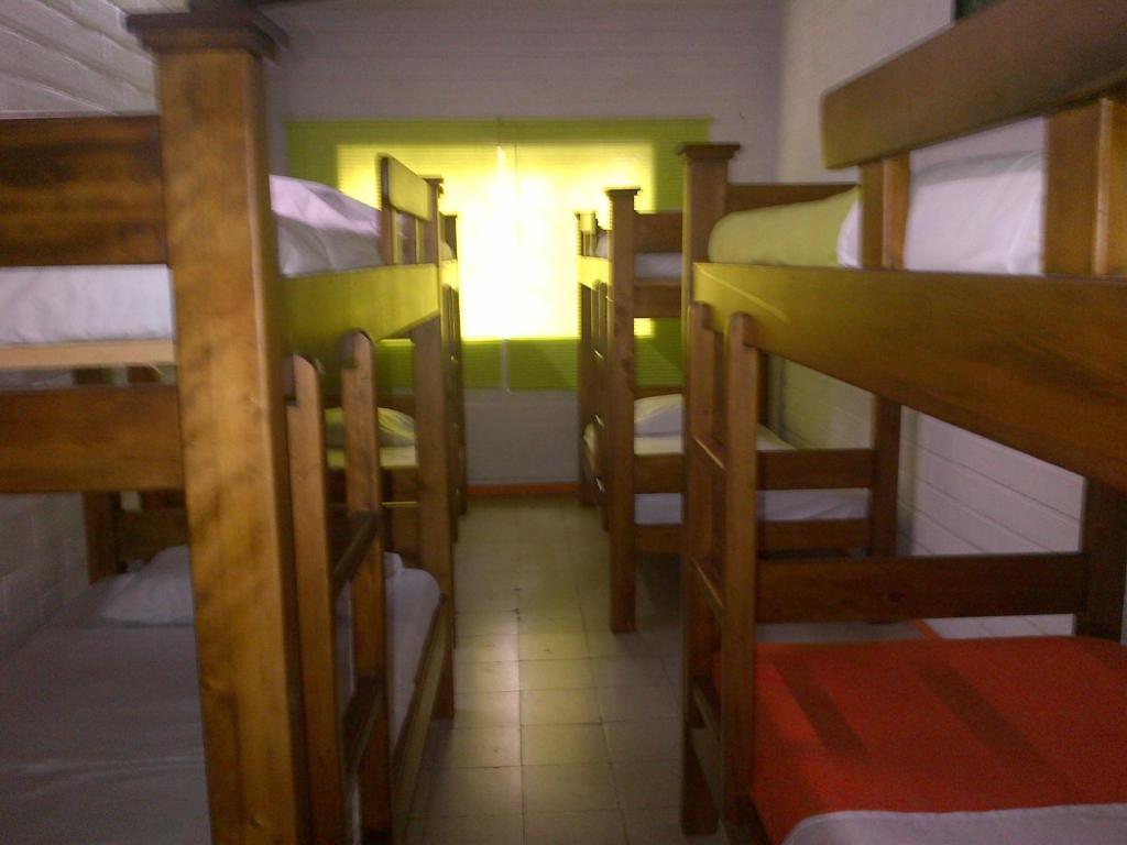Spring City Hostel Медельин Номер фото