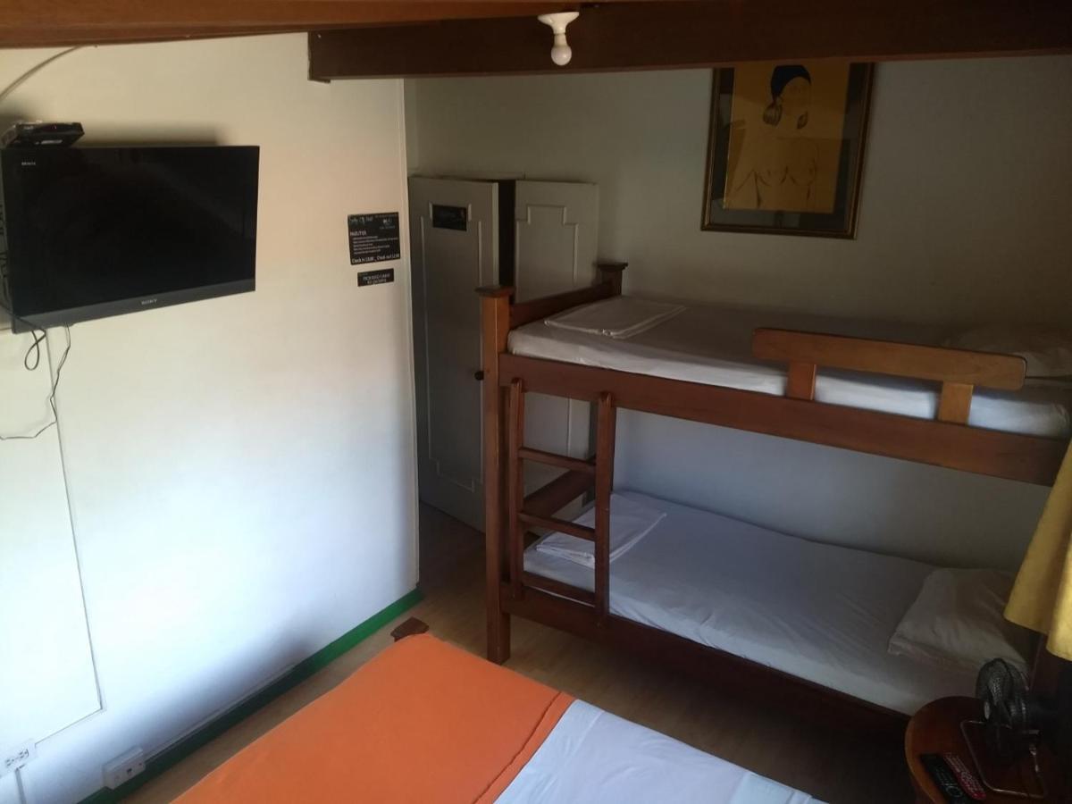 Spring City Hostel Медельин Экстерьер фото